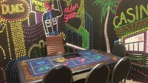 Antarmuka aplikasi legenda555 menampilkan pilihan permainan slot Aviator, Sweet Bonanza, Gates of Olympus, Fortune Tiger, dan Mahjong Ways